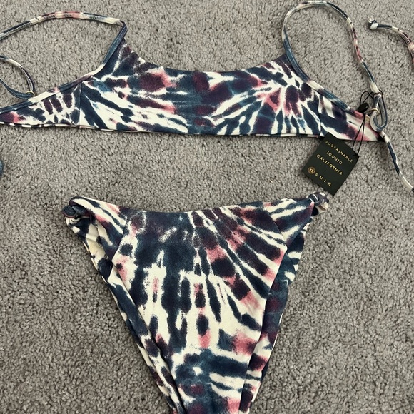SKATIE swim size XS - Picture 2 of 2